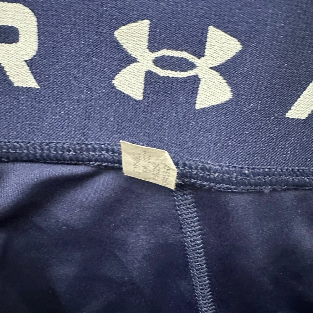 Under Armour Shorts Womens Size S Navy Blue Athletic Compression Volleyball Gym